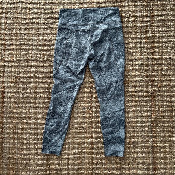 Lululemon Fast & Free Tight 7/8 II Nulux 25" Leggings – Area Ice Grey - size 10 - Picture 4 of 10